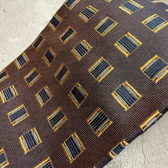 Hugo Boss Tie 100% Silk Woven Box Pattern Made in Italy Brown 3.75" - Picture 2 of 5